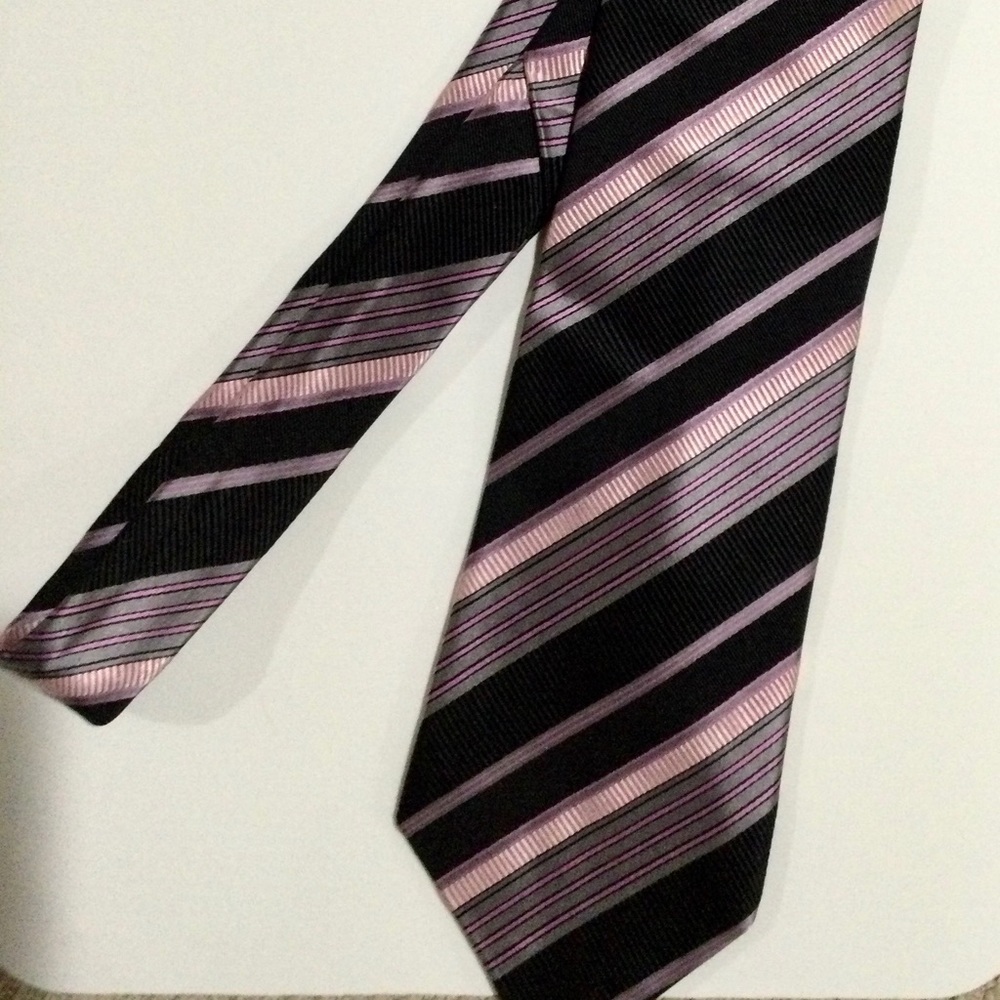Stonehouse neck tie